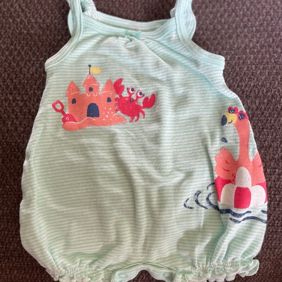 Carter's Newborn Mint Green Beach Print Bodysuit 💚🩷 EUC - Picture 1 of 4